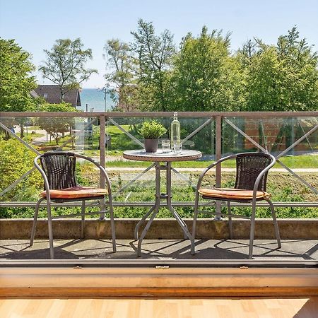 Ferienwohnung Dünenrose mit Balkon im Kaiserhof 1 Kellenhusen Exterior foto